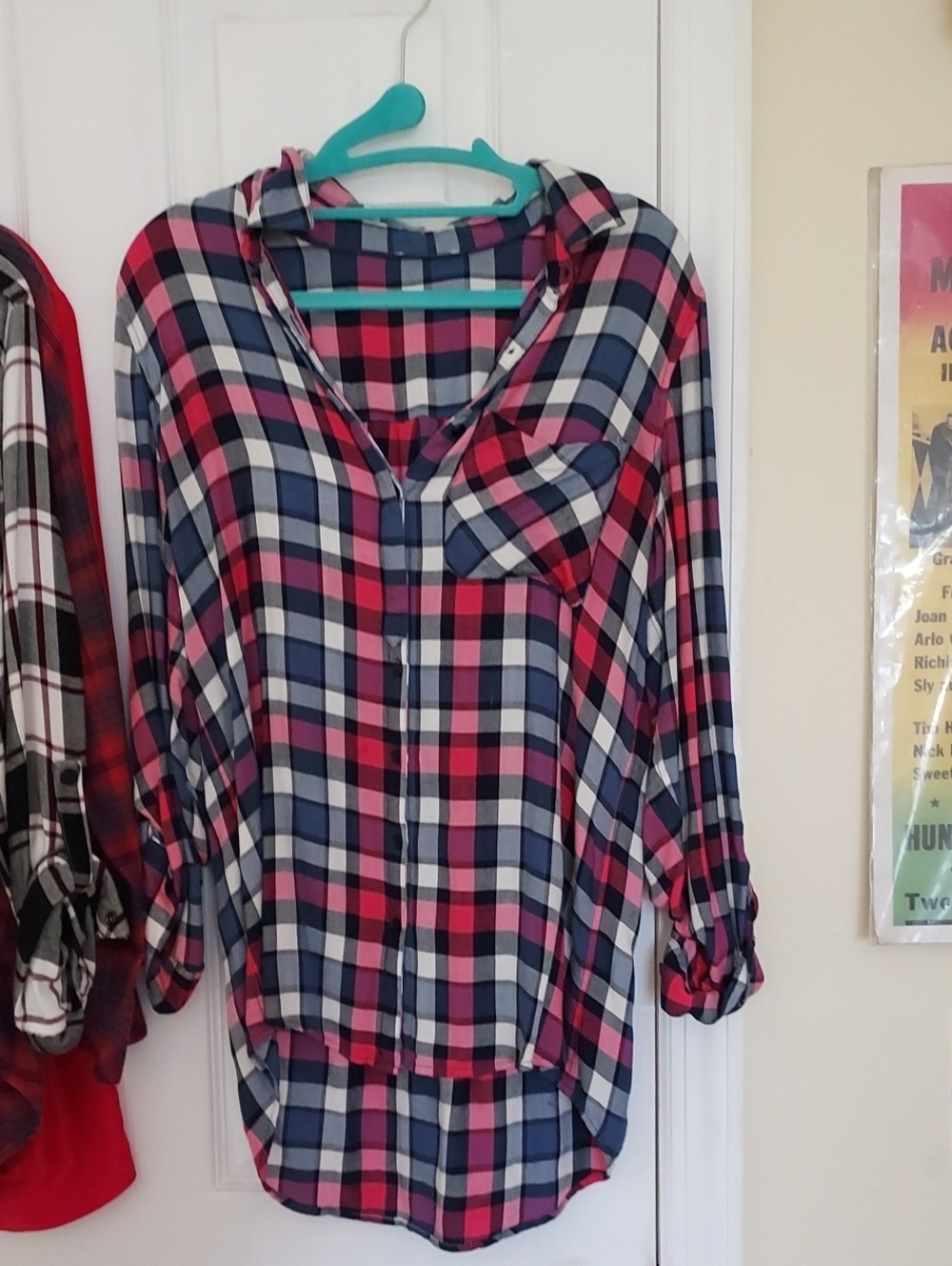 Flannel Hi Lo Top Sz Med